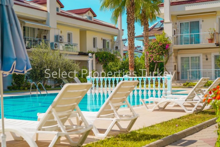 Ground Floor 2 Bedroom Apartment on Ocean Beach Club l Calis Beach