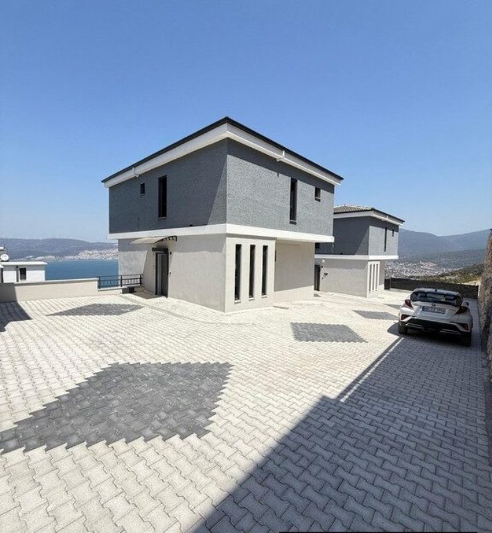 Luxury Sea View Villa with Pool for Sale in Akbuk Didim