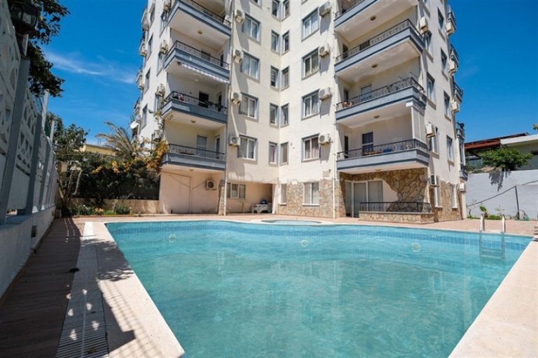 Resale Apartment Cetrally Located in Alanya Town Turkey