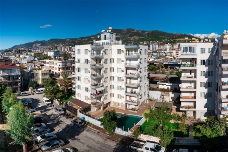 Resale Apartment Cetrally Located in Alanya Town Turkey