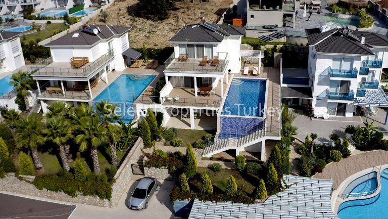 Spacious Oludeniz Villa with Pool in Ovacik Area for Sale