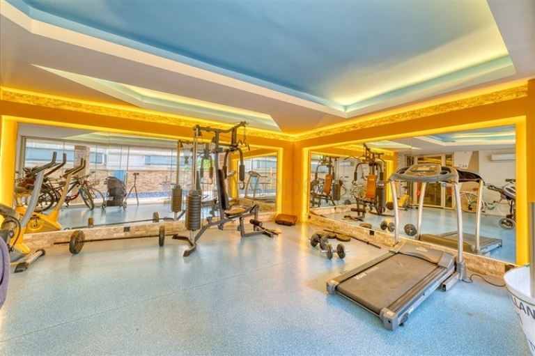 Well Located Contemporary Apartment in Alanya for Sale