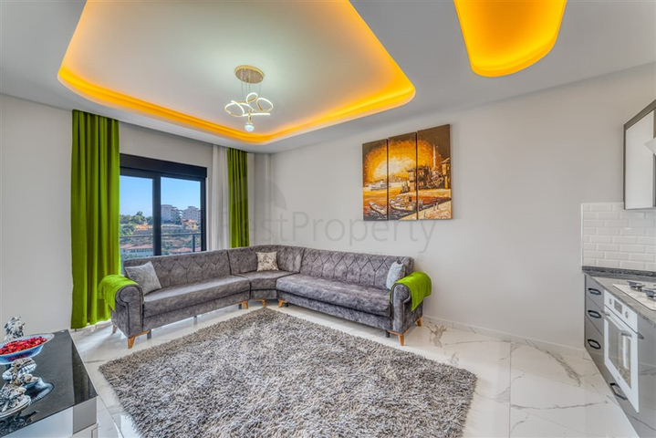 Chic Alanya Apartment in a Complex with Pool for Sale