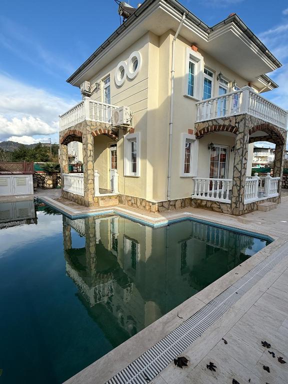 3 Bedroom Detached Property with Pool in Calis Fethiye