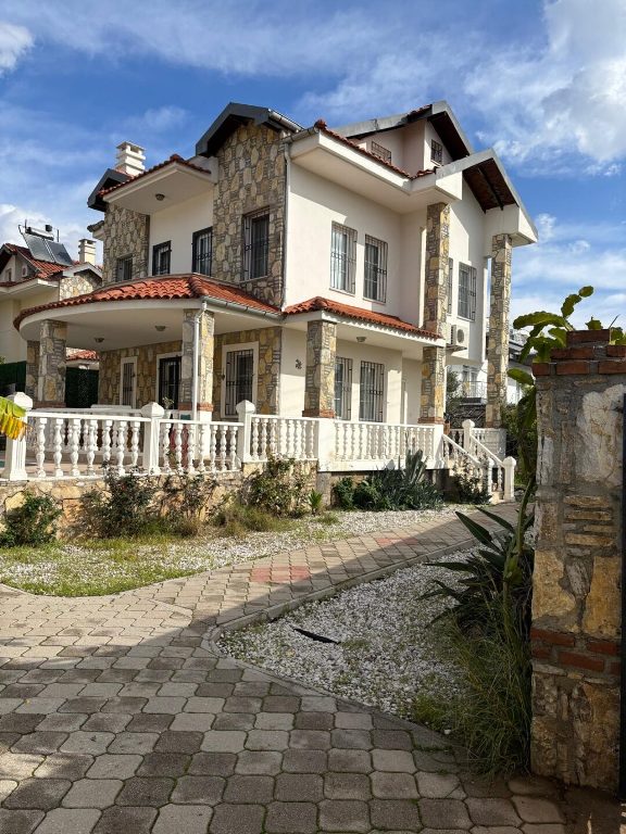3 Bedroom Detached Property with Pool in Calis Fethiye