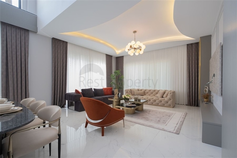 Brand New Alanya Villa with Pool & Garden for Sale
