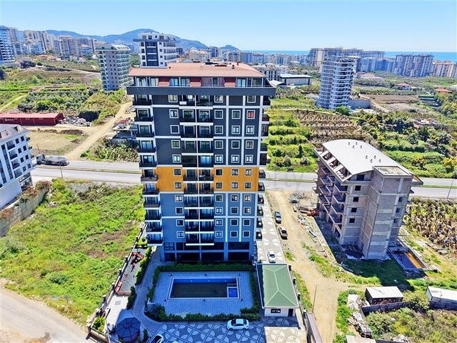 Furnished Bargain Apartment for Sale in Mahmutlar Alanya