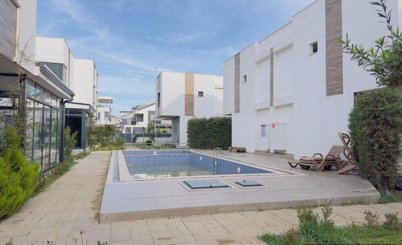 Modern Semi Detached House for Sale in Altinkum Didim