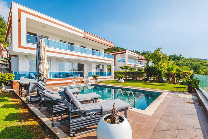 Kargicak Property; 4 Bedroom Villa for Sale in Alanya Turkey