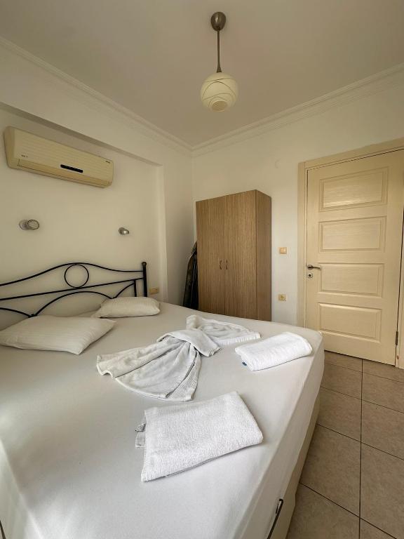 One Bedroom Holiday Home for Sale in Calis Beach Fethiye