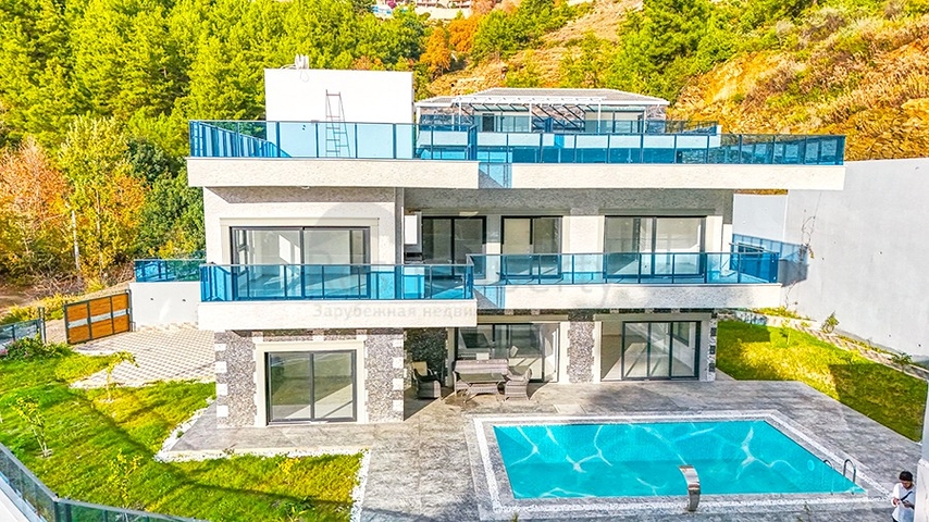 Outstanding Villa for Sale in Alanya Centre l Turkiye