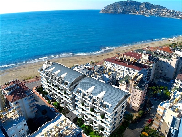 Flat for Sale in a Beachfront Complex in Alanya Turkey
