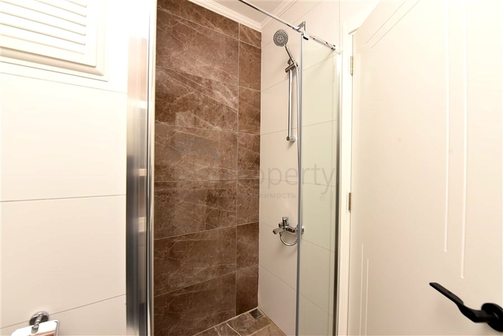 Refined Flat for Sale in Central Mahmutlar, Alanya, Turkey