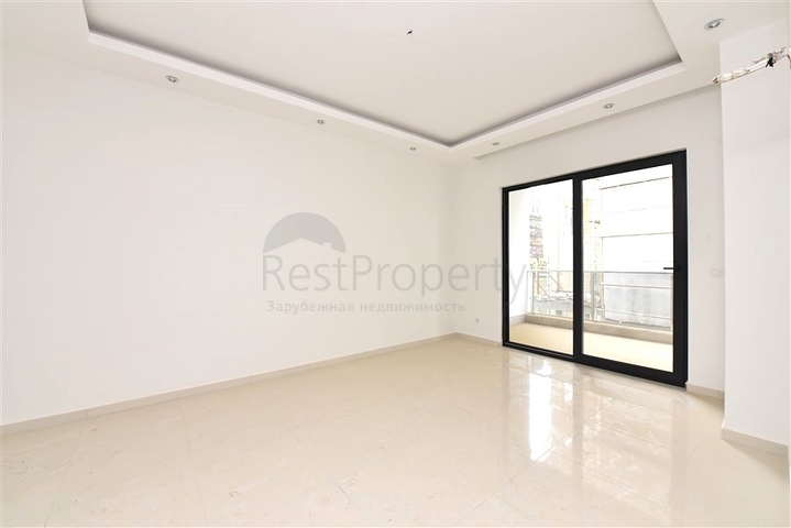 Refined Flat for Sale in Central Mahmutlar, Alanya, Turkey