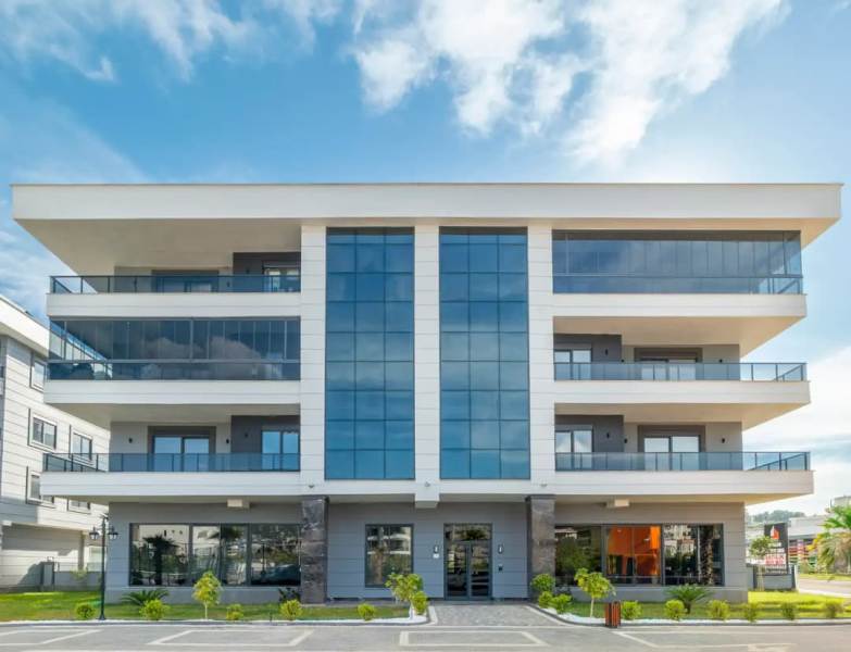 Spacious 3 Bedroom Alanya Apartment for Sale in Oba