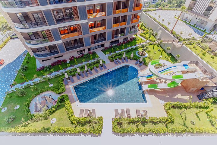 2 Bedroom Flat in a Nice Complex in Ciplakli Alanya for Sale