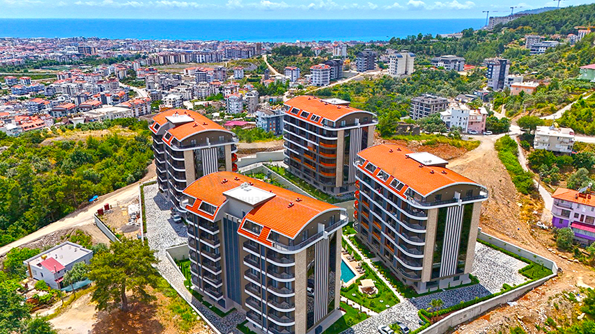 2 Bedroom Flat in a Nice Complex in Ciplakli Alanya for Sale