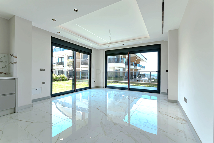 Garden Duplex with Private Terrace for Sale in Kargicak Alanya