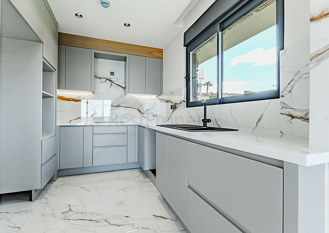 Garden Duplex with Private Terrace for Sale in Kargicak Alanya