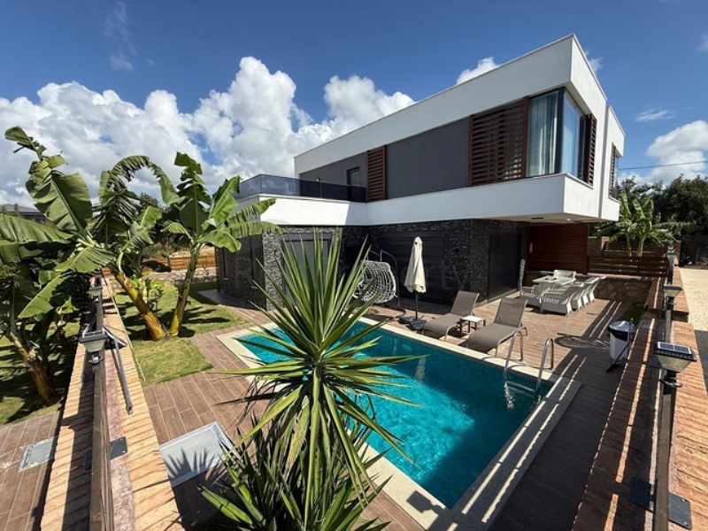 3 Bedroom Sea View Villa in Avsallar Alanya for Sale