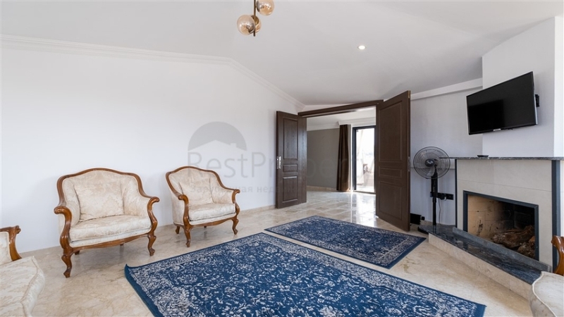 4 Bedroom Spacious Villa with Pool for Sale in Turkler District Alanya