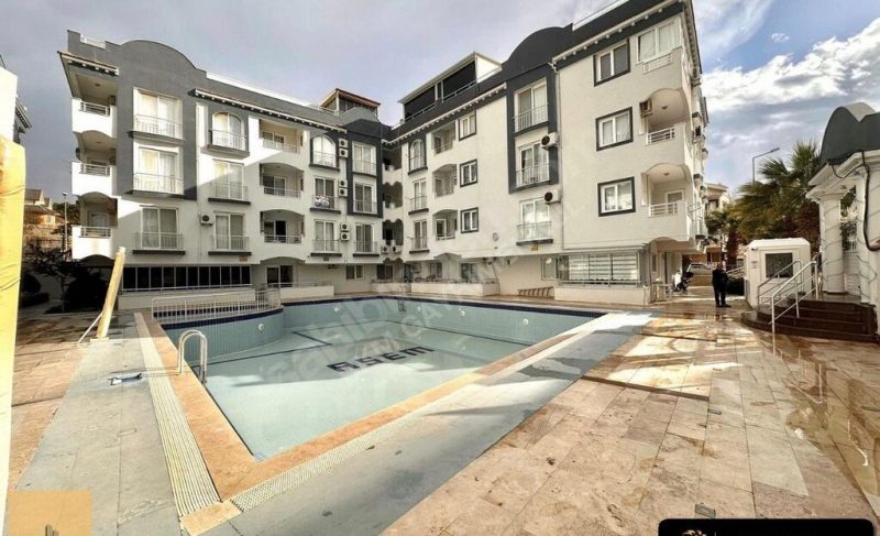 Bargain 2 Bedroom Property for Sale in Altinkum Didim