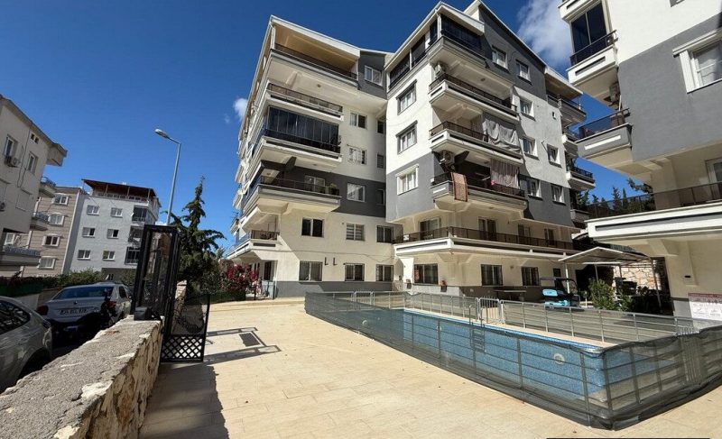 Didim Property; 3 Bedroom Duplex in Altinkum for Sale