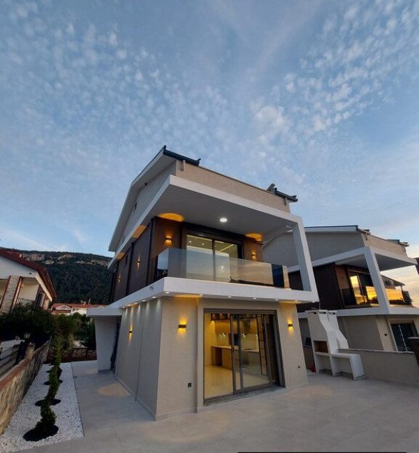 New 4 Bedroom Villa with Views in Akbuk Didim Turkey