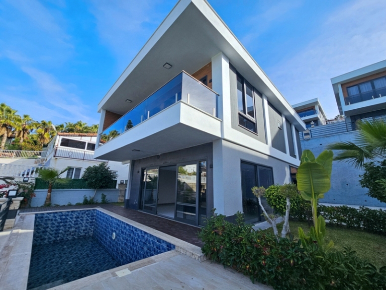 New Build 4 Bedroom Sea View Villa for Sale in Alanya Turkey
