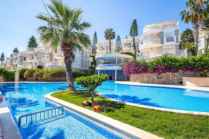 Premium Sea View Villa for Sale in Konakli Alanya l Oasis Club