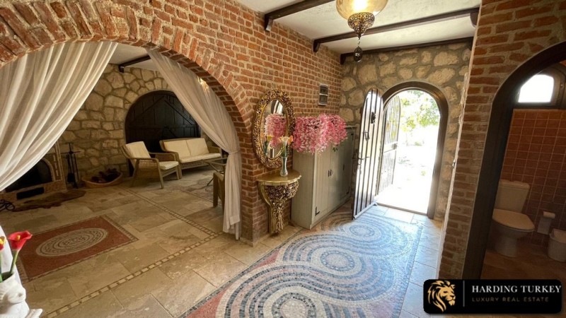 Ready-to-Move-in Stone Villa for Sale in Akbuk Didim Turkey