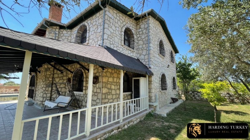 Ready-to-Move-in Stone Villa for Sale in Akbuk Didim Turkey