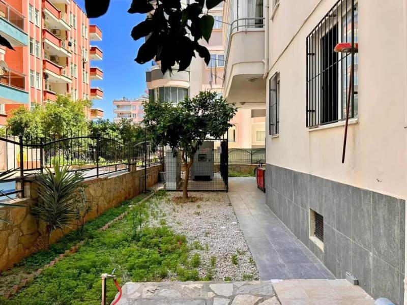 Spacious 3 Bedroom Family Apartment for Sale in Mahmutlar Alanya