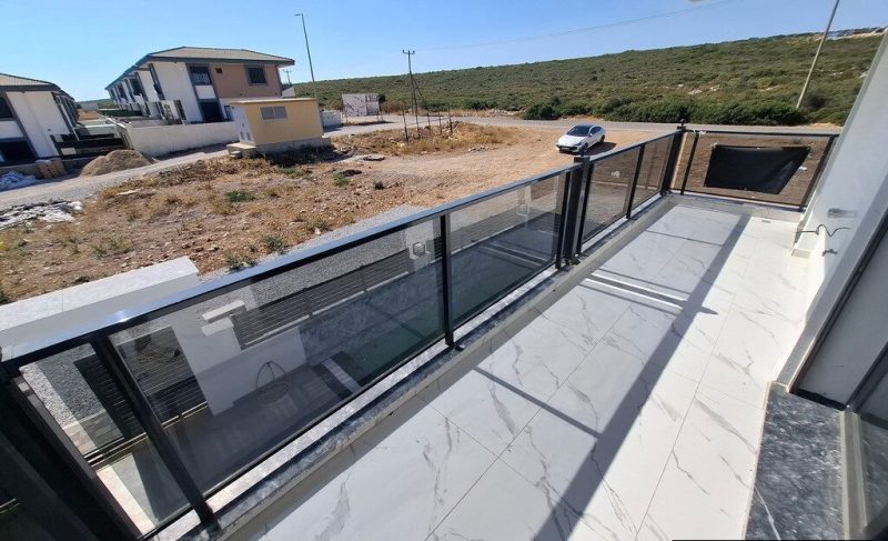 3 Bedroom Detached Villa with Pool for Sale in Altinkum Didim Turkey