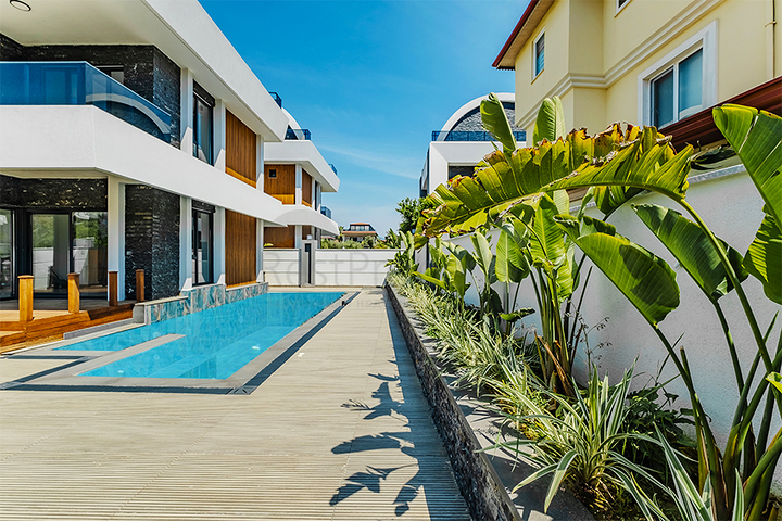 3 Bedroom Modern Villa with Pool in Konakli Alanya