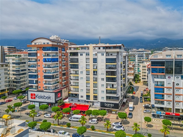 4+1 Penthouse with Sea View, 150 Meters from the Beach in Mahmutlar