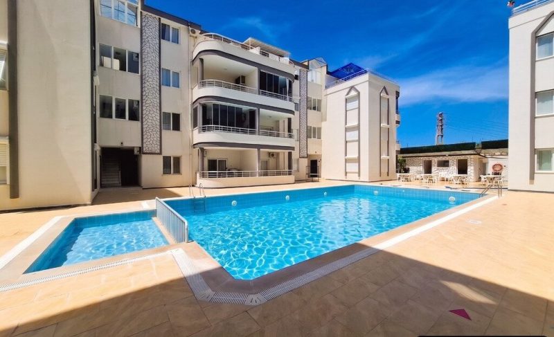 Affordable 2 Bedroom Property with Nature Views for Sale in Altinkum Didim