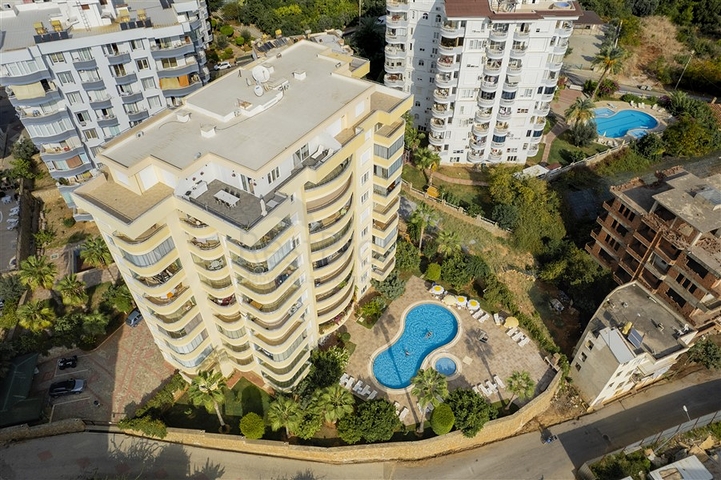 Furnished 2 Bedroom Holiday Apartment for Sale in Kleaopatra Alanya Turkey