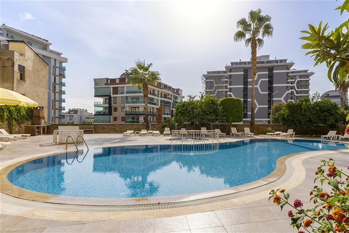 Furnished 2 Bedroom Holiday Apartment for Sale in Kleaopatra Alanya Turkey