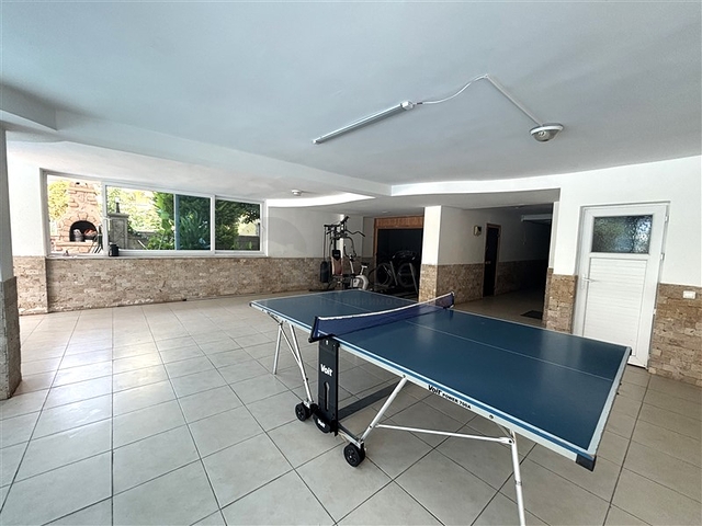 Bright 2+1 Apartment in Mahmutlar Close to the Sea and Local Facilities
