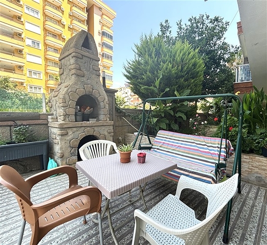 Bright 2+1 Apartment in Mahmutlar Close to the Sea and Local Facilities