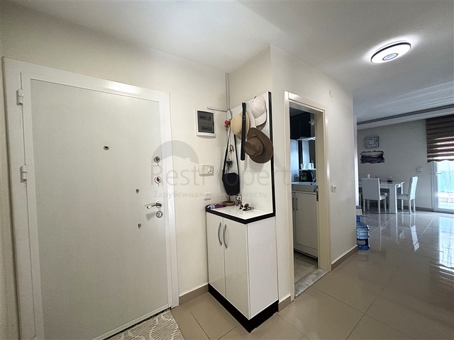 Bright 2+1 Apartment in Mahmutlar Close to the Sea and Local Facilities