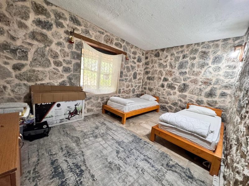 Characteristic Stone Villa with Views in Kizilbel Yesiluzumlu Fethiye