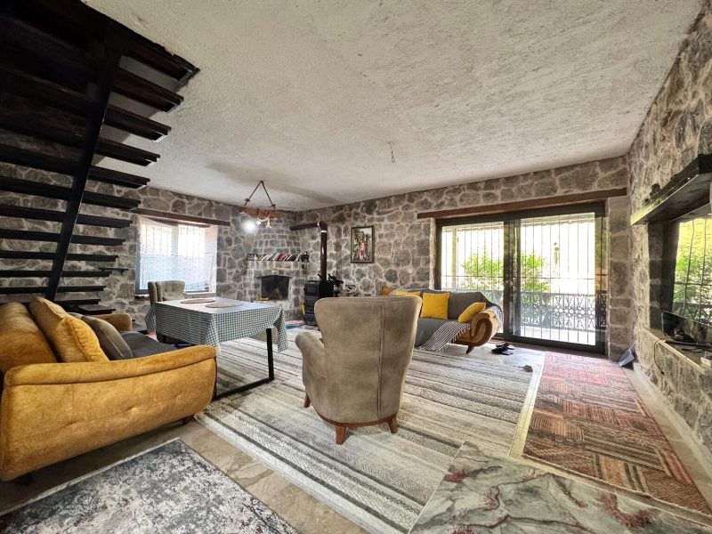 Characteristic Stone Villa with Views in Kizilbel Yesiluzumlu Fethiye