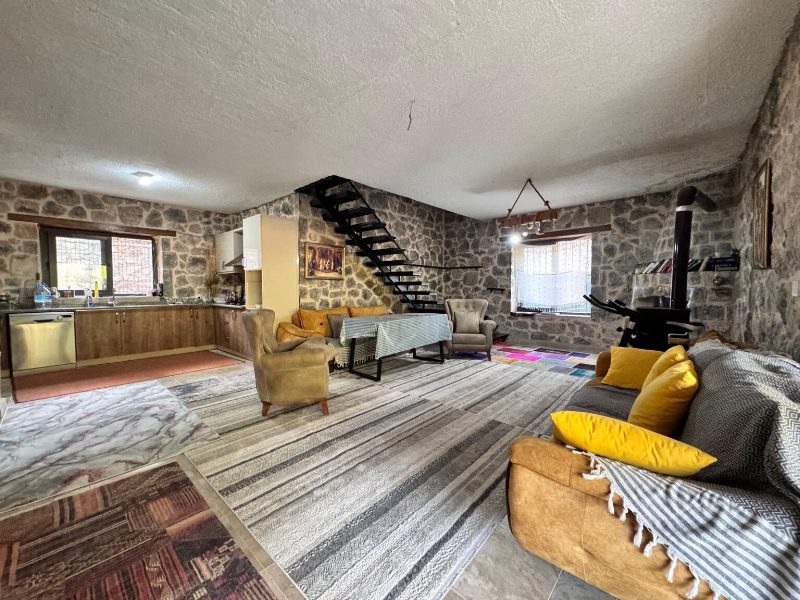 Characteristic Stone Villa with Views in Kizilbel Yesiluzumlu Fethiye