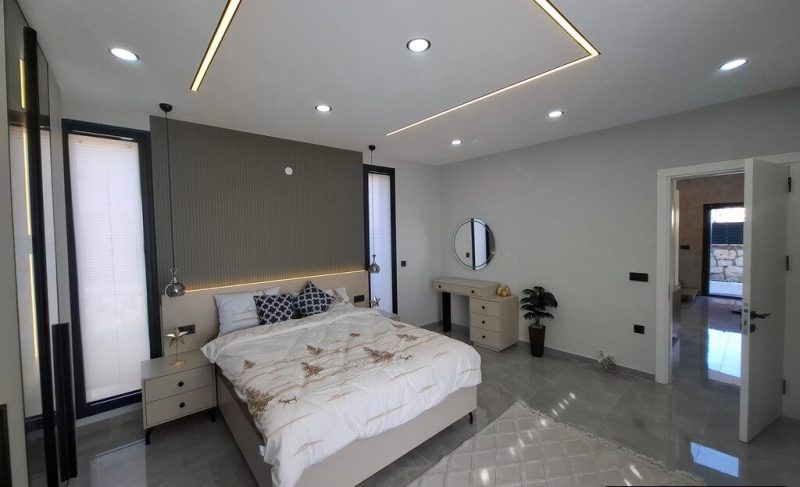 Detached Villa with Pool for Sale in Altinkum Didim Turkey