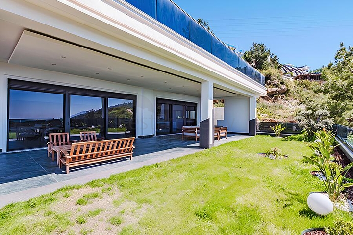 Exclusive Villa with Amazing Sea View for Sale in Kargicak Alanya Turkey