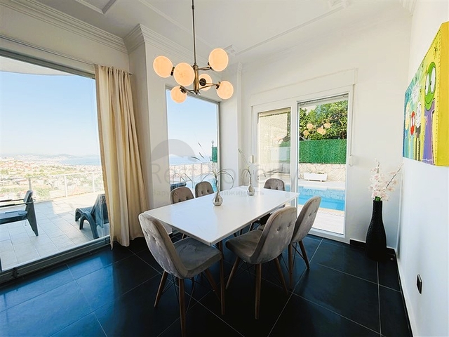 Fully Furnished Sea View Villa for Sale in Alanya Centre Turkey