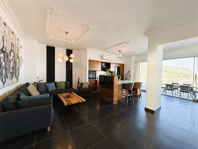 Fully Furnished Sea View Villa for Sale in Alanya Centre Turkey