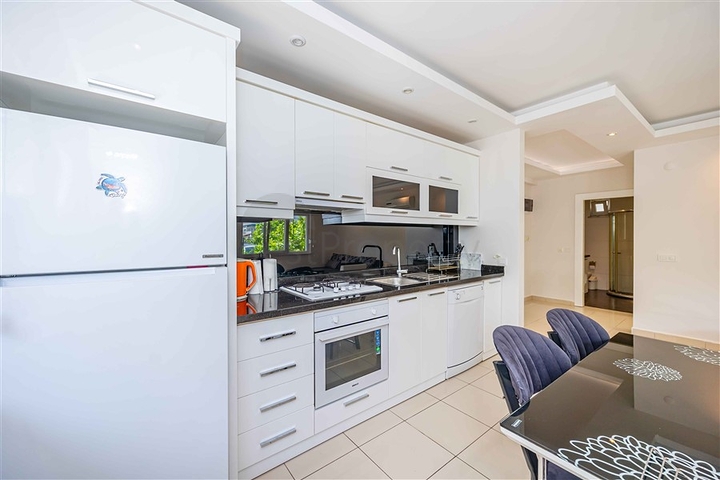 Furnished 2 Bedroom Holiday Apartment for Sale in Kleaopatra Alanya Turkey